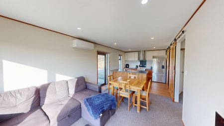 Fordell - 2 Bedrooms - Photo 2