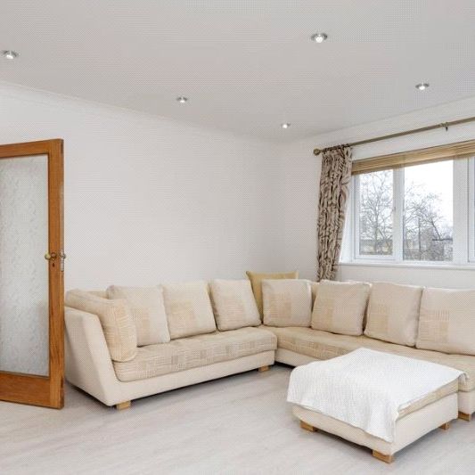 Avenue Road, St John’s Wood - Photo 1