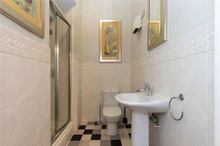 Clarence Road, Bollington, Macclesfield, Cheshire, SK10 - Photo 5