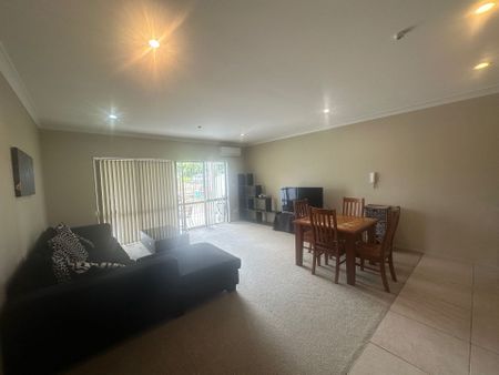 Desirable North Facing Apartment - Photo 4