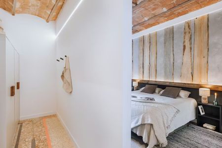 Gran Via de les Corts Catalanes, Barcelona, Catalonia 08010 - Foto 3