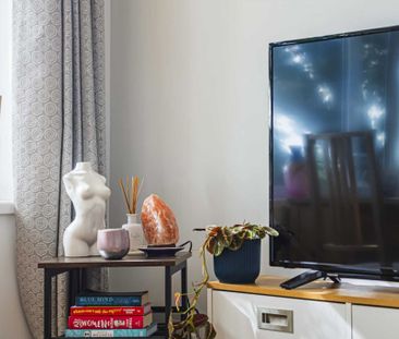 1 bed Maisonette for rent - Photo 2