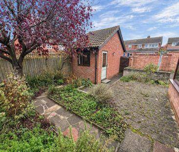 3 bedroom bungalow to rent - Photo 2