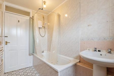 2 Bed Flat, Rosemount Street, G21 - Photo 5