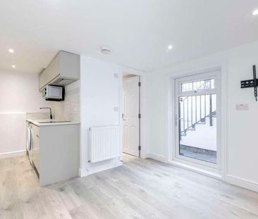 Shurdington Road, Cheltenham, GL53 - Photo 2