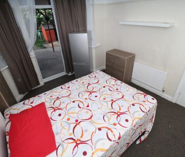 Room in a Shared Flat, Grove Way, HA9 - Photo 1