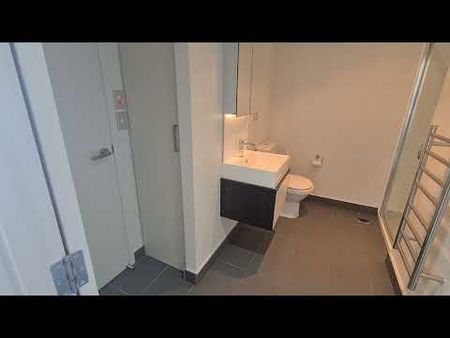 Two bedroom apartment in Queens Residence - Photo 5