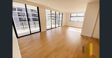 Modern Three-Bedroom Apartment in the Heart of Mascot - Photo 2