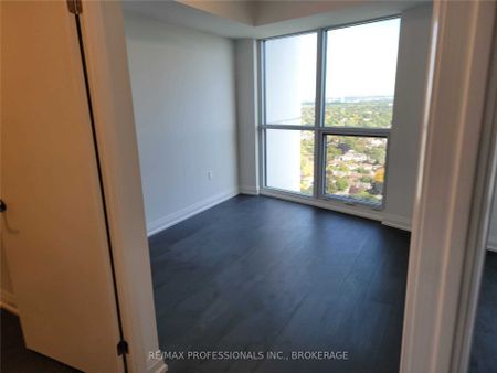 For Lease - 30 Gibbs Road Unit# 3006, Toronto, Ontario - Photo 2