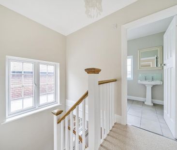 3 bedroom detached house to rent - Photo 4