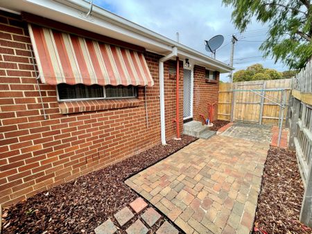 1/25-27 Kinross Street, Hampton East - Photo 5