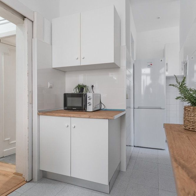 Bright room in Redondilla Street - Photo 1