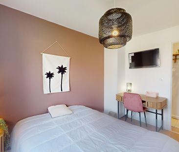 DRAGON Roommate 4 Bedrooms at Dijon - Photo 4