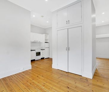 Charming 1-Bedroom Apartment in Launceston - Photo 4