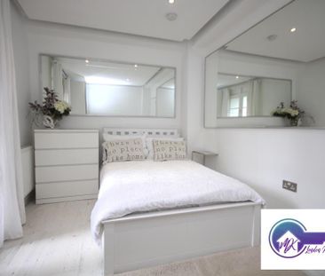 1 Bedroom Room in Flat Share To Rent - Photo 2