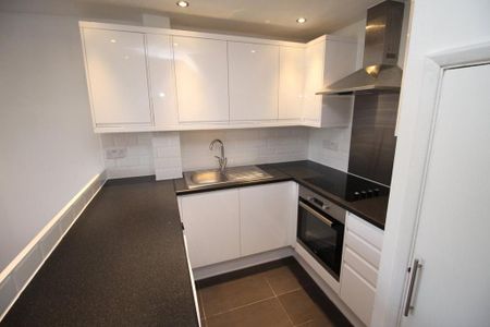 1 bedroom terraced house to rent - Photo 4