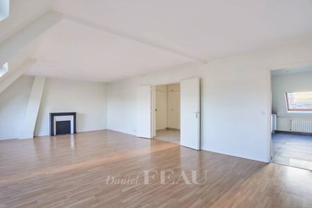 Location appartement, Paris 8ème (75008), 4 pièces, 115.9 m², ref 86422691 - Photo 4