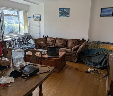 Room in a Shared Flat, Queens Road, TW10 - Photo 2