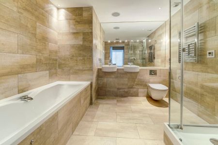 1 bedroom flat to rent - Photo 2