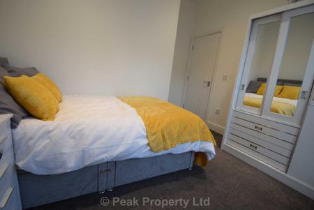 1 bedroom in a house share to rent - Photo 4