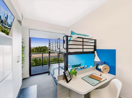 Twin Bunk Apartment-Balcony - Photo 3