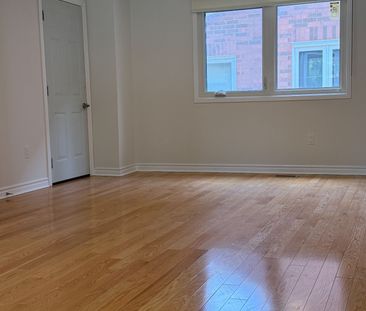 For Lease - 106 Morrison Crescent, Markham, Ontario - Photo 1