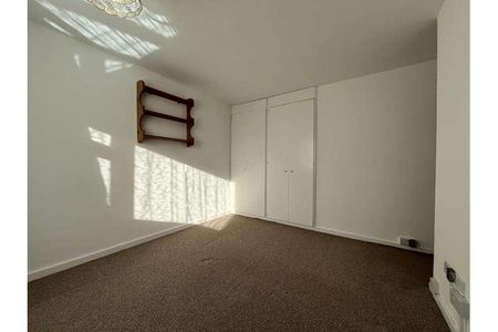 Berrow Drive, Edgbaston, Birmingham, B15 - Photo 3