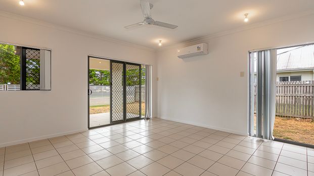 10 Sandon Place, Kelso QLD 4815 - House For Rent | Domain - Photo 1