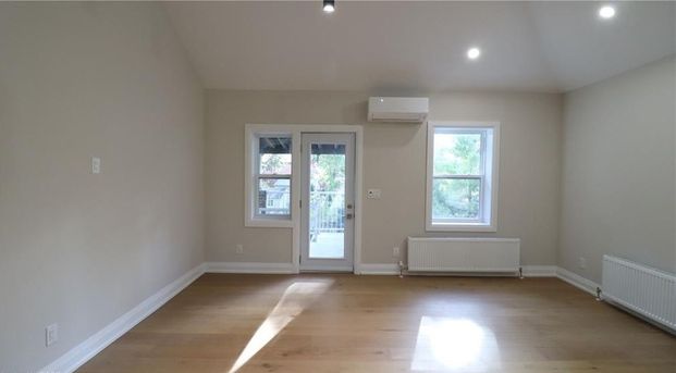 For Lease - 875 Millwood Road Unit# 3B, Toronto, Ontario - Photo 1