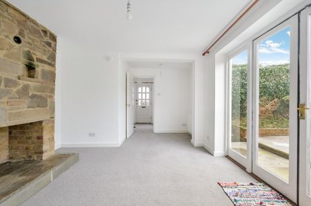 3 bedroom cottage to rent - Photo 2