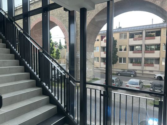 Top Anbindung, Ruhelage PUR- Großer Sonnenbalkon. Nähe Liesingbach, EKZ Riverside!! - Foto 1