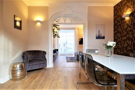 2 Bed Maisonette, Hotwell Road, BS8 - Photo 4