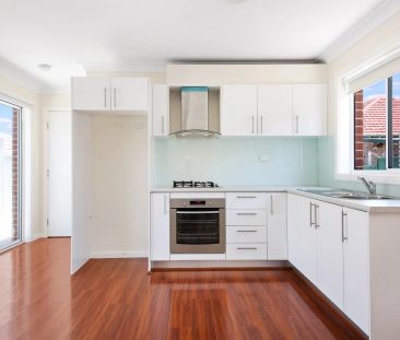 51A Park Street, Carlton. - Photo 2