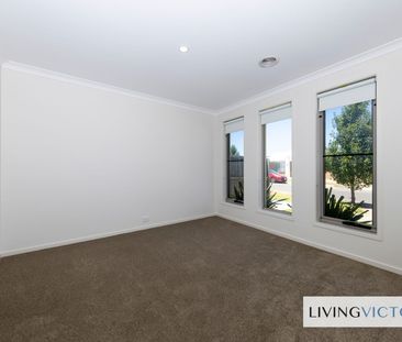 For Rent – 4 Territory Way, Diggers Rest VIC 3427 - Photo 6