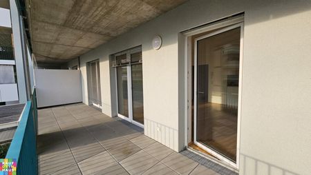 Kleine 2 Zimmerwohnung mit großem Westbalkon und Einbauküche! - Photo 2