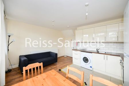 4 bedroom flat to rent - Photo 2