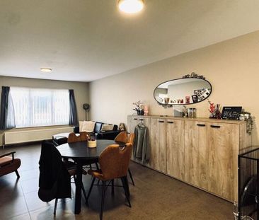 Appartement te huur in Beveren-Waas voor € 840 met 2 slaapkamers - Photo 1