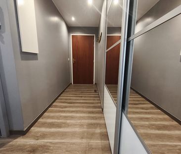 Appartement 3 pièces 66 m2 + balcons + box fermé - Vieux Lille - Photo 3