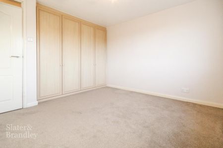 2 bedroom townhouse to rent - Photo 3