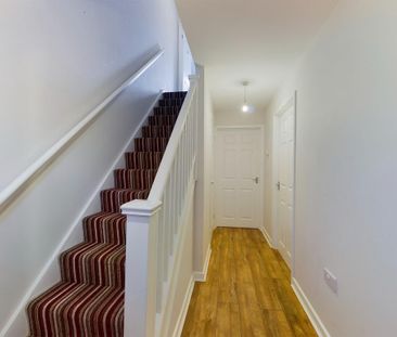 2 bedroom terraced house to rent - Photo 1