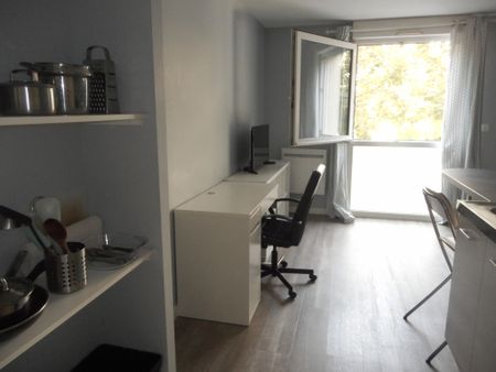 Location Appartement 1 pièce 21m² REIMS 51100 - Photo 3