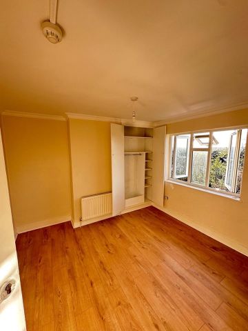 Room in a Shared House, Grange Road, SE25 - Photo 4