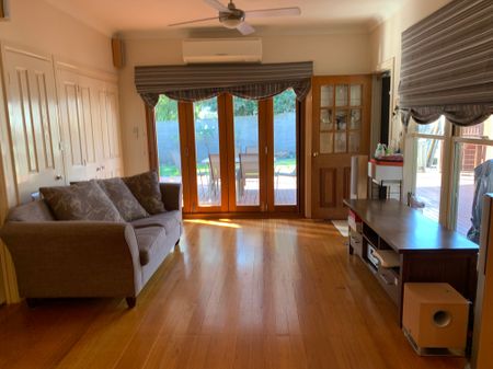 Ringwood - Photo 5