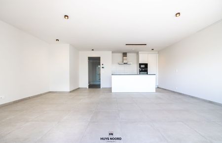 Instapklaar appartement met 2 slaapkamers en terras te Sijsele - Photo 2