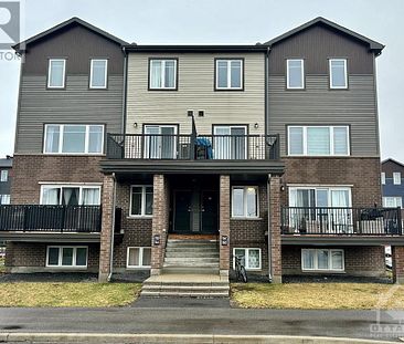 704 AMBERWING Private Unit D, Orleans, Ontario K4A3T9 - Photo 1