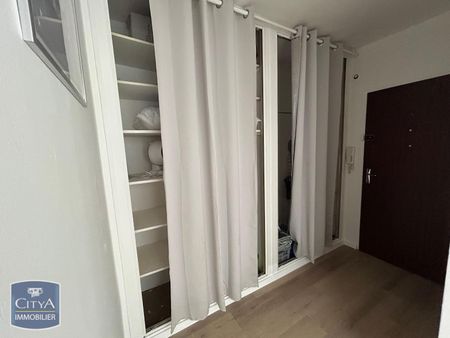 Location Appartement 1 pièce 32m² ANNEMASSE 74100 - Photo 3