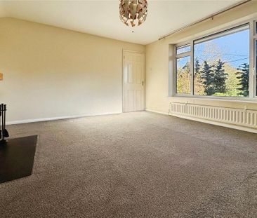 4 bedroom detached house to rent - Photo 2