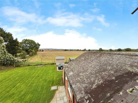 3 bedroom semi-detached house to rent - Photo 3