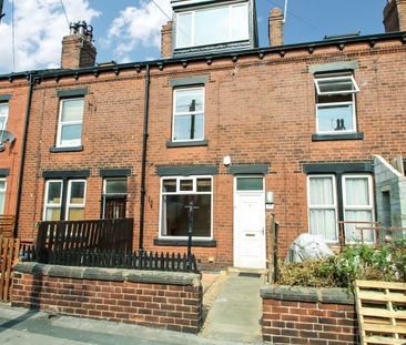 4 bedroom terraced house to rent - Photo 3