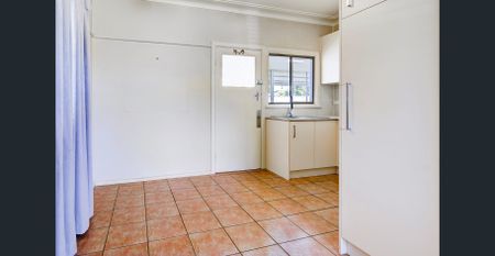 In the Heart of Cambridge Park - Photo 5